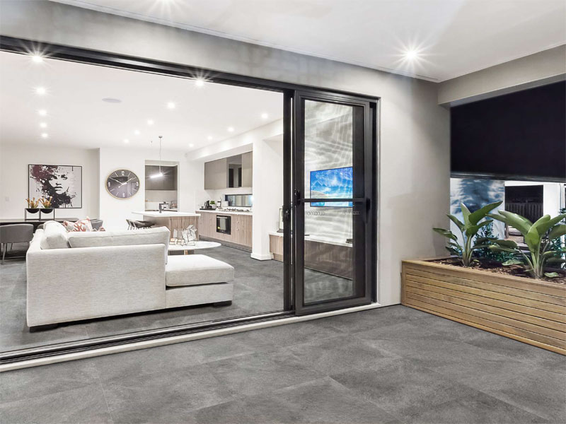 REDSTONE GRIS/ACERO ANTISLIP 30X60(OFFER)